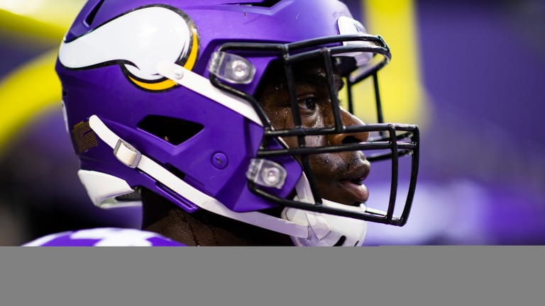 Vikings’ Oli Udoh arrested in Miami, allegedly followed woman into bathroom